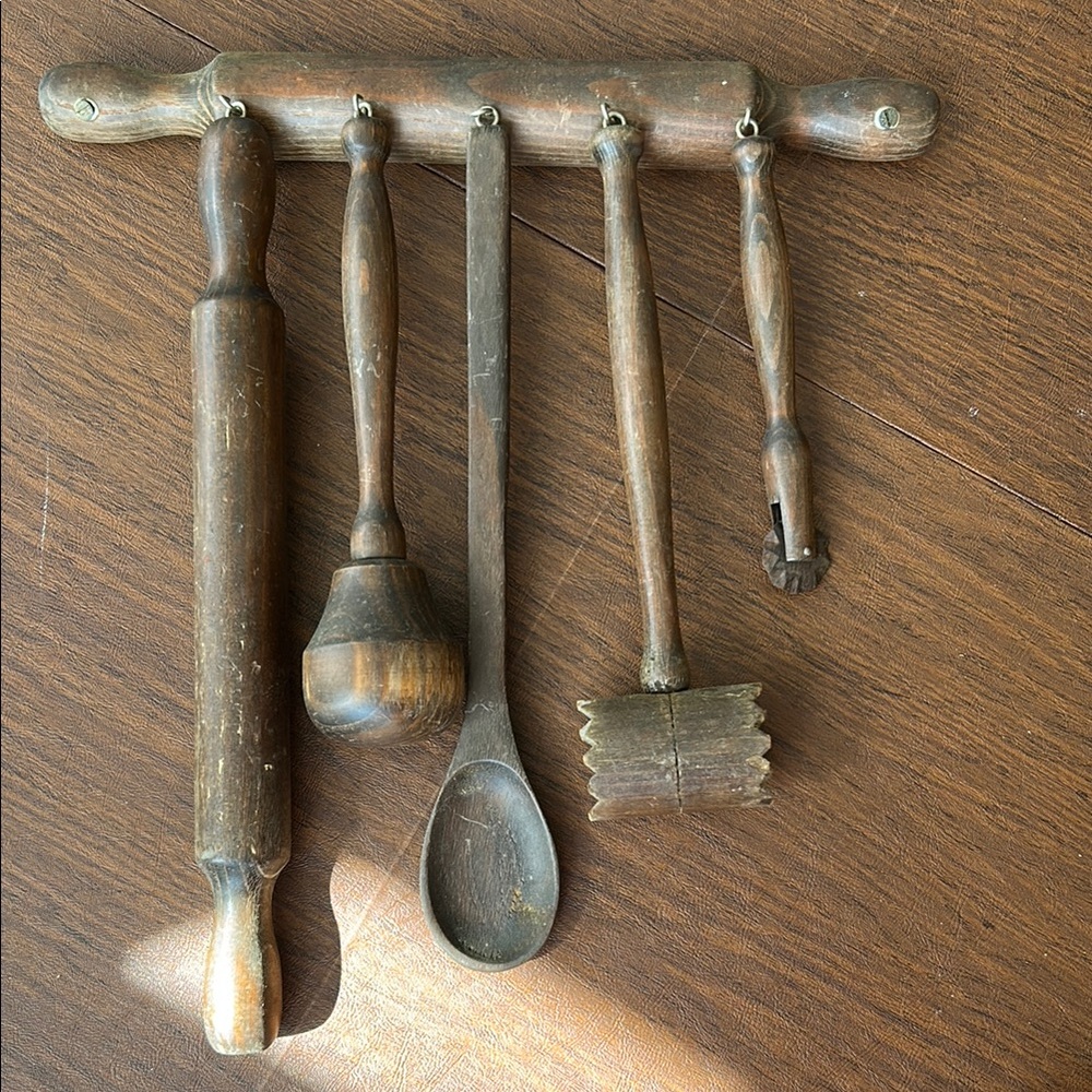 Vintage Wooden Kitchen Utensil Set